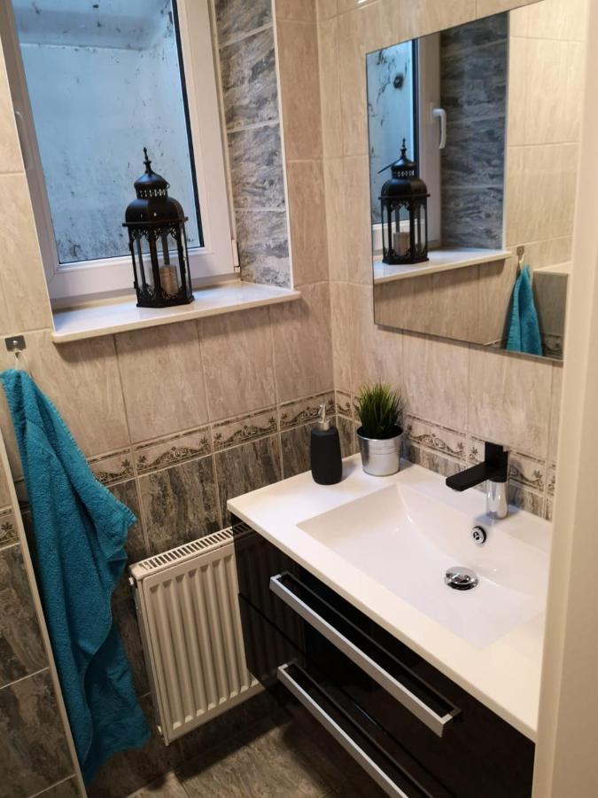 Ferienapartment "Vier Pfoten" In Корбах Экстерьер фото